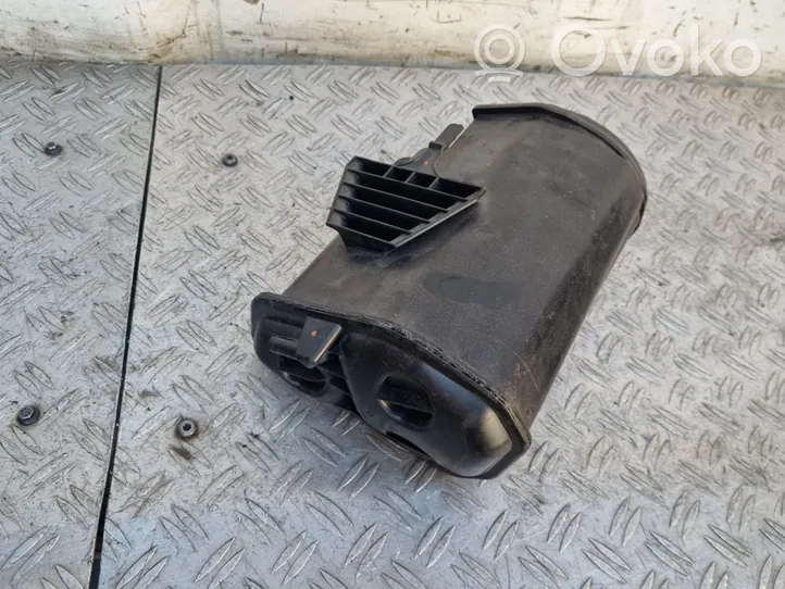 Mercedes-Benz C W205 Serbatoio a carbone attivo per il recupero vapori carburante 2054700659