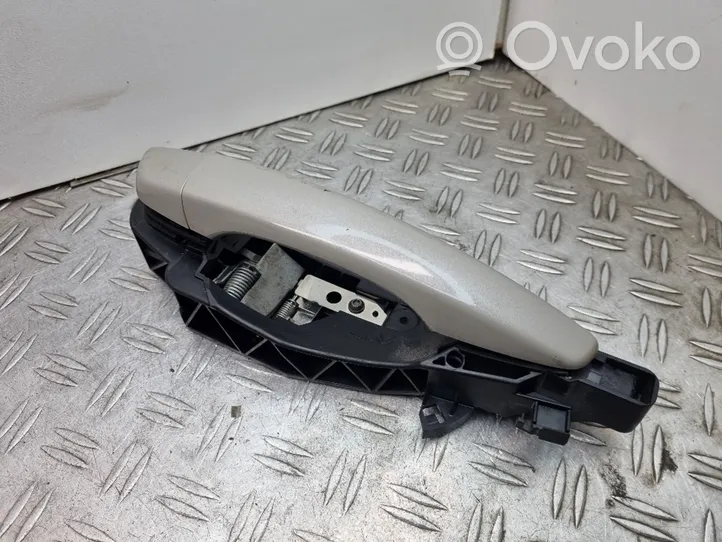 Citroen C4 SpaceTourer Poignée extérieure de porte arrière 9802977180