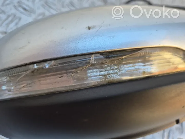 Volkswagen Golf VI Front door electric wing mirror 563052