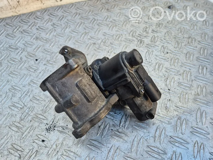 Volkswagen Caddy EGR vārsts 03G129637A