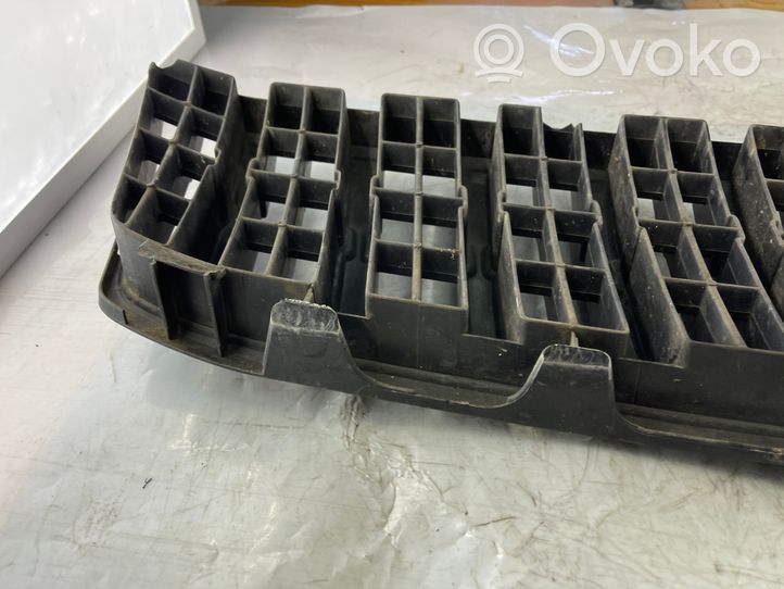 Toyota Land Cruiser (HDJ90) Maskownica / Grill / Atrapa górna chłodnicy 5310060100