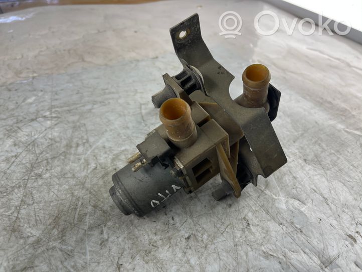 Mercedes-Benz Vito Viano W638 Coolant heater control valve 1147412047