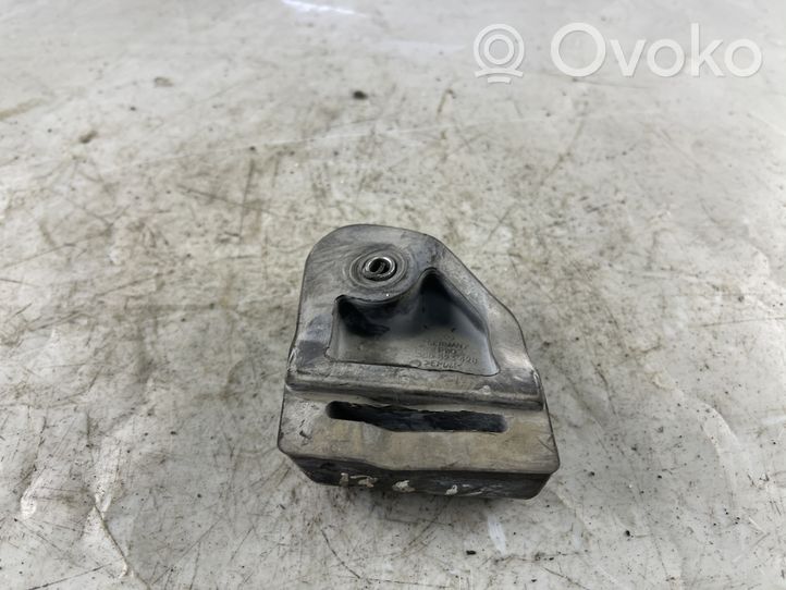 Volkswagen PASSAT B6 Inna część silnika 3C0823428