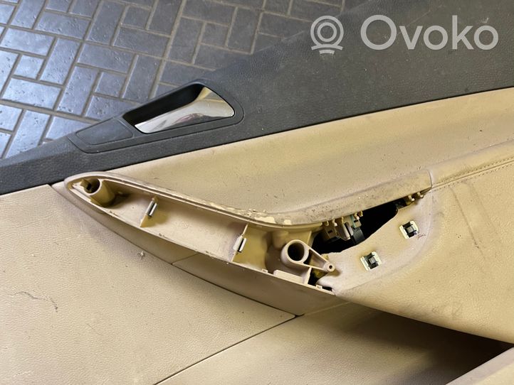 Volkswagen PASSAT B6 Set di rivestimento del pannello della portiera 3C9867212