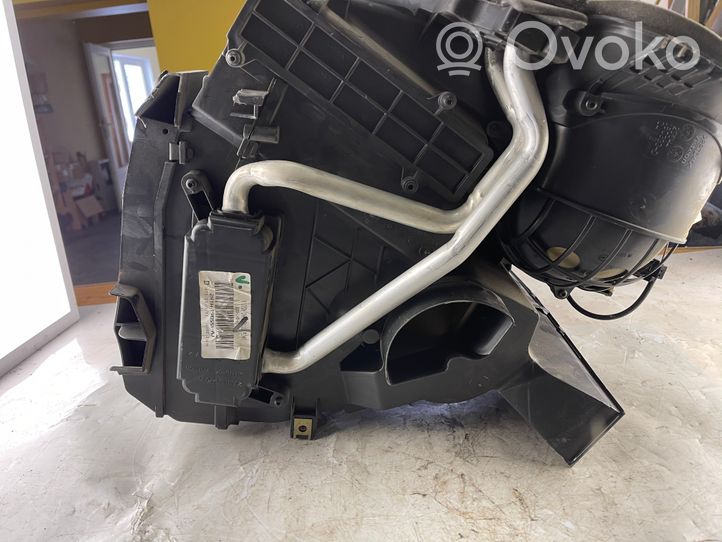 Ford Fusion Scatola climatizzatore riscaldamento abitacolo assemblata 2N1H19B555AJ