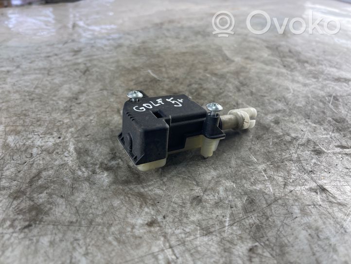 Volkswagen Golf Plus Motorino del tappo del serbatoio del carburante 1K5959782