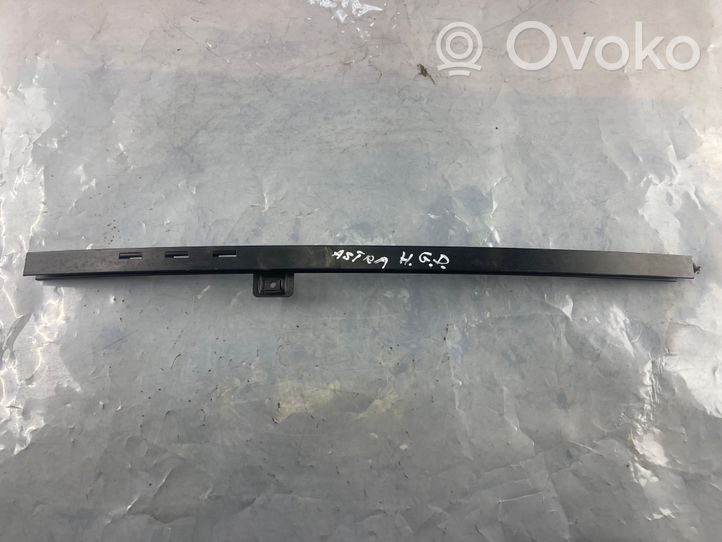 Opel Astra H Takaoven tuulilasin kisko 24468342