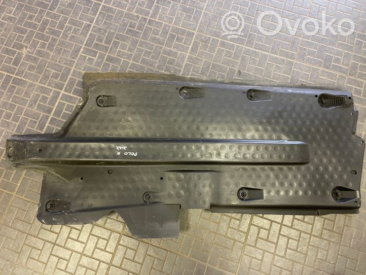 Volkswagen Polo IV 9N3 Center/middle under tray cover 