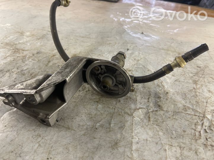 Audi A6 S6 C5 4B Boîtier de filtre à carburant 074127445