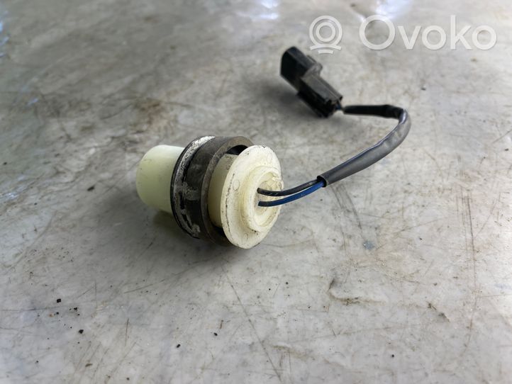 Hyundai Santa Fe Windshield washer fluid level sensor 