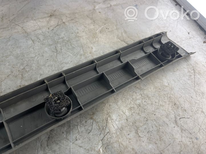 Toyota Land Cruiser (J120) Rivestimento di protezione sottoporta del bagagliaio/baule 5857460090