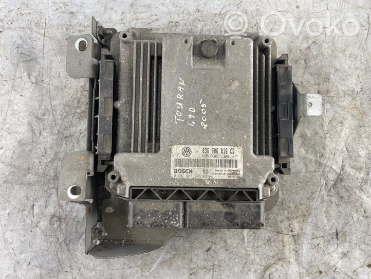 Volkswagen Touran I Variklio valdymo blokas 03g906016cd