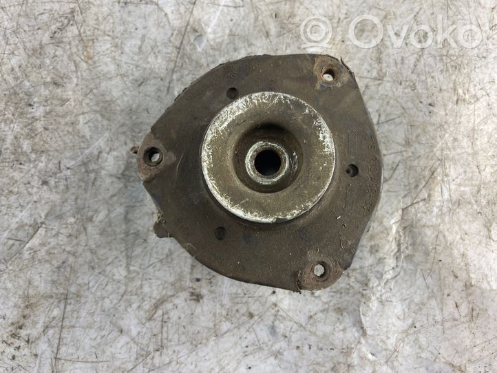 Audi A3 S3 8P Soporte de puntal superior delantero 1k0412331b