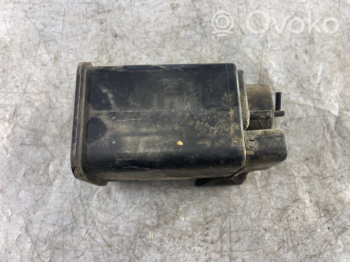 Toyota Corolla E120 E130 Cartouche de vapeur de carburant pour filtre à charbon actif 7770412510