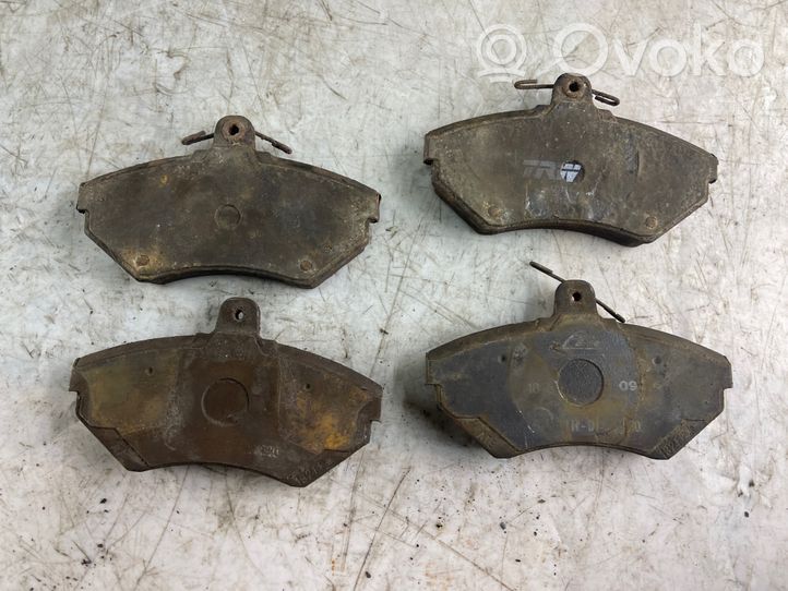 Volkswagen PASSAT B5 Brake pads (front) 