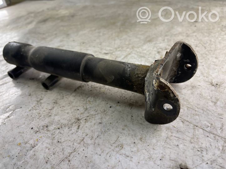 Volkswagen PASSAT B5 Rear bumper shock impact absorber/damper 5068130041