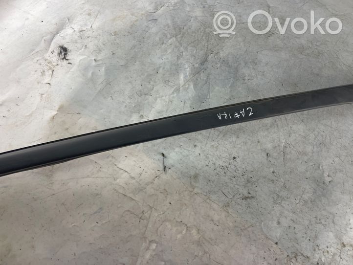 Opel Zafira A Moulures, baguette de toit 76556ma