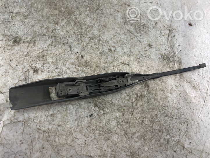 Mercedes-Benz C W202 Front wiper blade arm 