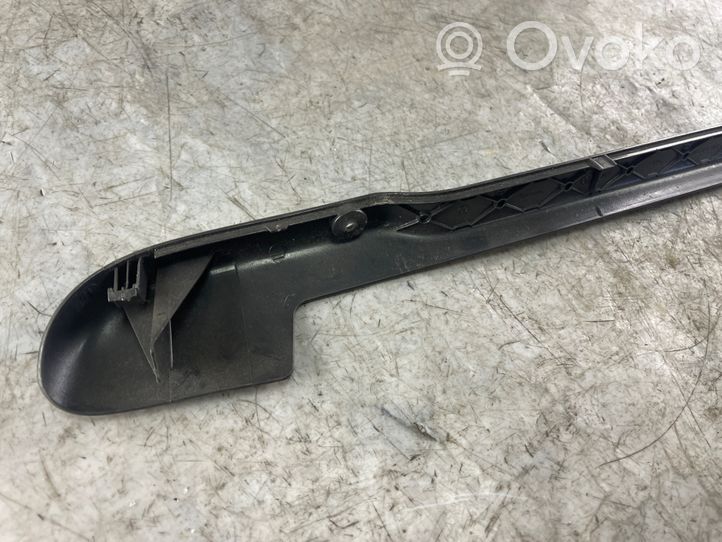 Volkswagen PASSAT B5.5 Rivestimento del binario sedile anteriore del conducente 3b0881087d