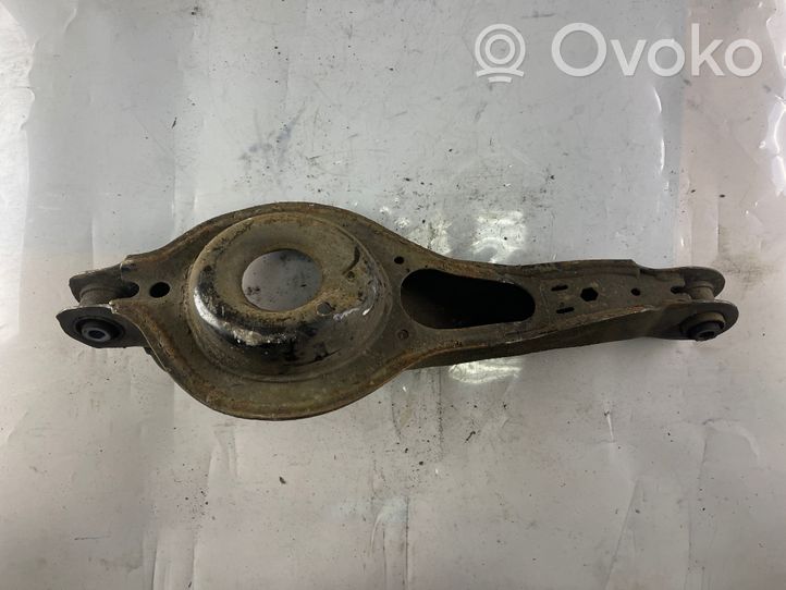 Volvo V40 Triangle bras de suspension supérieur arrière 