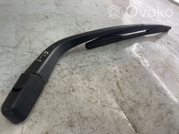 Hyundai i10 Rear wiper blade arm 