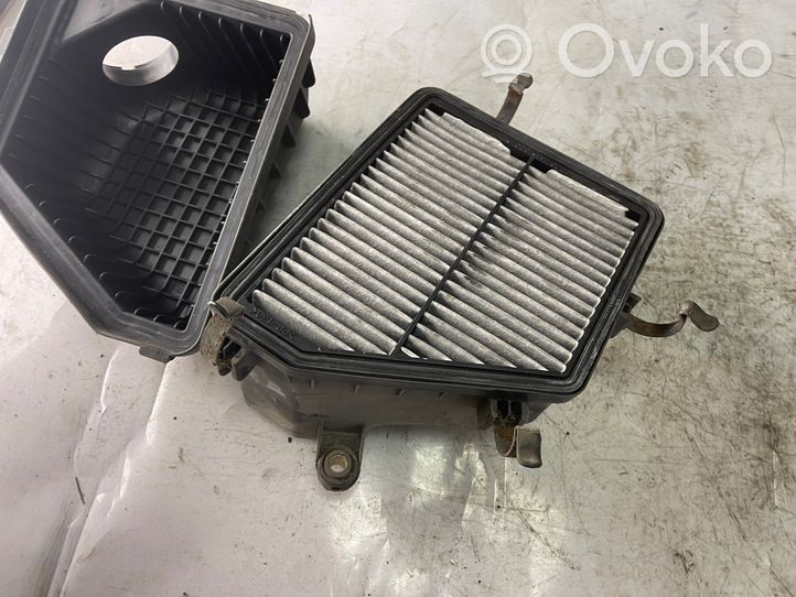 Hyundai Matrix Air filter box 