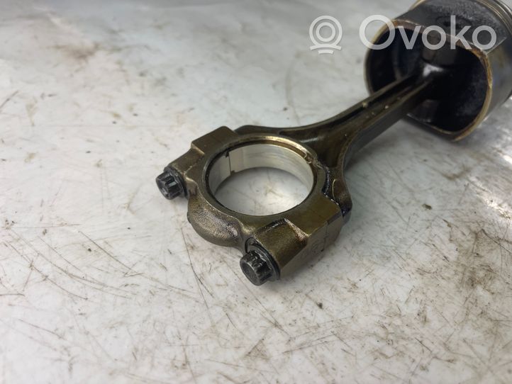 Daihatsu Sirion Piston avec bielle 