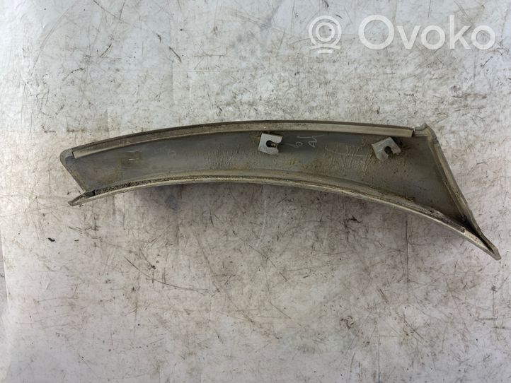 Mitsubishi Pajero Sport I Modanatura separatore del paraurti anteriore Mr462922