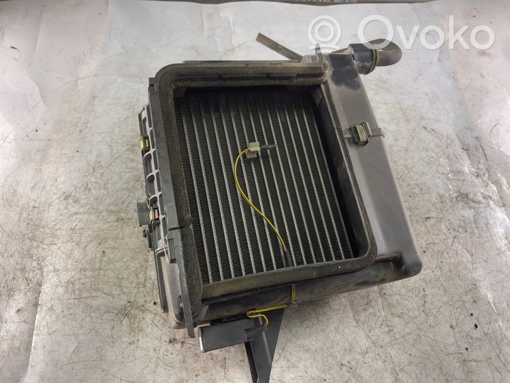 Mitsubishi Pajero Sport I Gaisa kondicioniera radiators (salonā) Mr250593