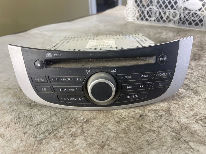 Mitsubishi Grandis Radio/CD/DVD/GPS-pääyksikkö 8701a117