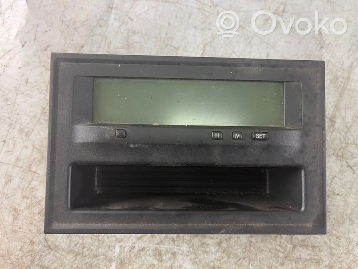 Mitsubishi Grandis Monitor / wyświetlacz / ekran 8750a087