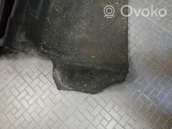 Mitsubishi Grandis Wykładzina podłogowa bagażnika MR962044XA