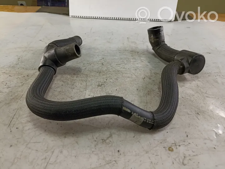 Suzuki Grand Vitara I Engine coolant pipe/hose 