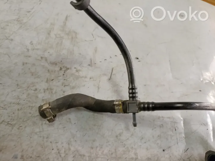 Suzuki Grand Vitara I Fuel line/pipe/hose 