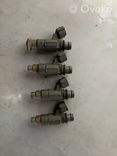 Suzuki Grand Vitara I Fuel injectors set 770031L