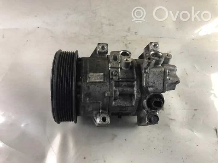 Toyota Auris 150 Ilmastointilaitteen kompressorin pumppu (A/C) GE4472601742