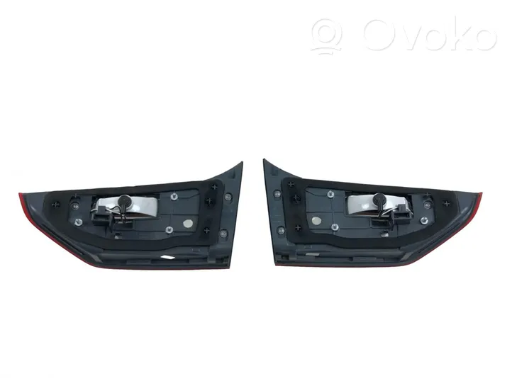 BMW 5 G30 G31 Set di luci posteriori 7388949