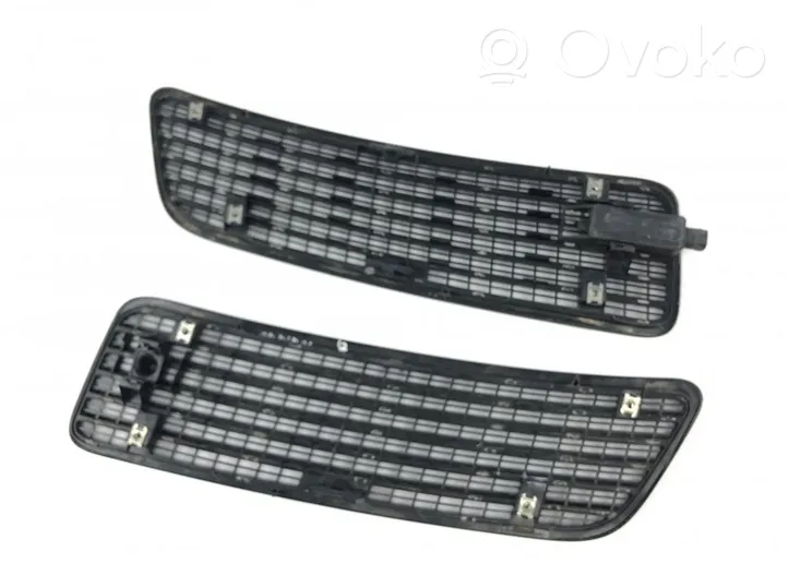 Mercedes-Benz S W221 Grille de calandre avant A2218800305