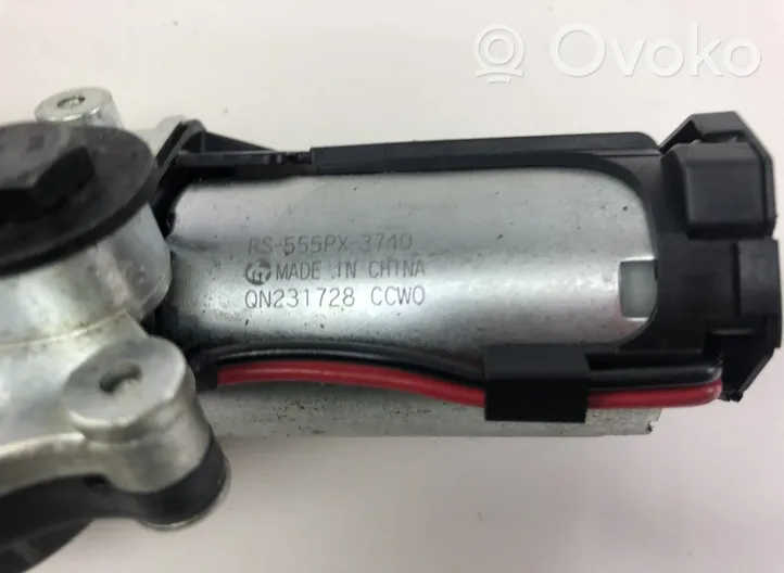 BMW X5 E70 Central locking motor 7233909