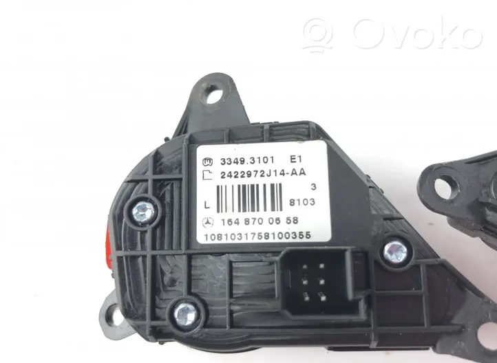 Mercedes-Benz ML W164 Pulsanti/interruttori sul volante 33493101