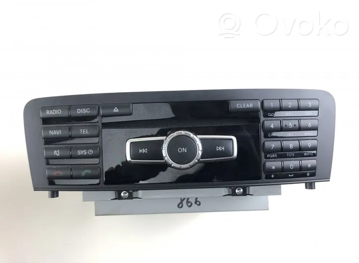 Mercedes-Benz GLK (X204) Radio/CD/DVD/GPS-pääyksikkö A2049007609