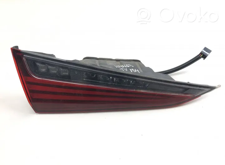 Lexus ES 300h Lampy tylnej klapy bagażnika 8159033470