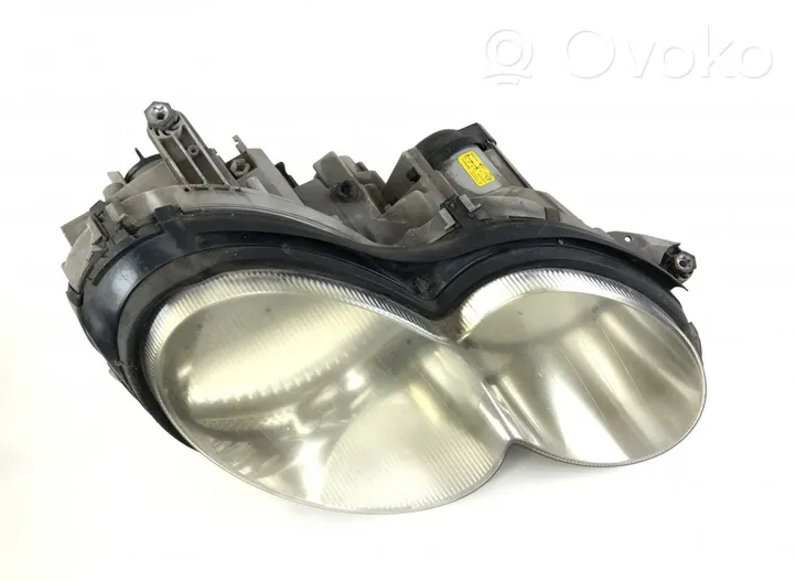 Mercedes-Benz SL R230 Lampa przednia 0301176476