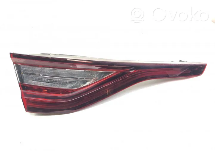 Renault Megane IV Lampy tylnej klapy bagażnika 90083567