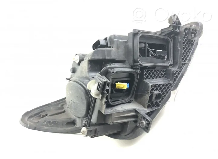 Mercedes-Benz Vito Viano W447 Lampa przednia A4479060101