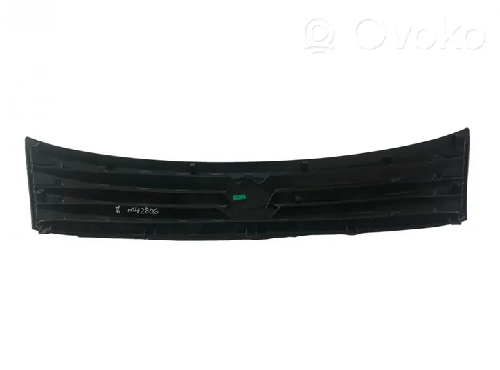 Suzuki Vitara (LY) Grille de calandre avant 7211054P00C48