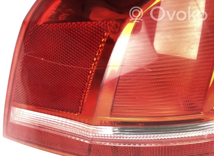 Volkswagen PASSAT B7 Rear/tail lights 3AF945095E