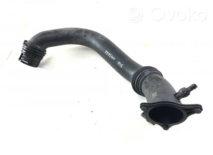 BMW 5 G30 G31 Tubo di aspirazione dell’aria turbo 8601683