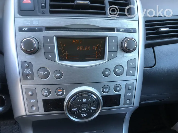 Toyota Verso Radio/CD/DVD/GPS-pääyksikkö 861200F060