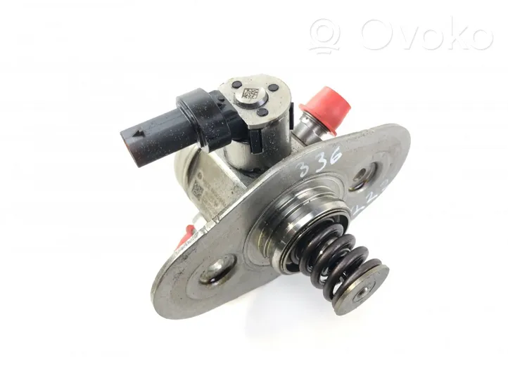 BMW 5 G30 G31 Fuel injection high pressure pump 0261520258